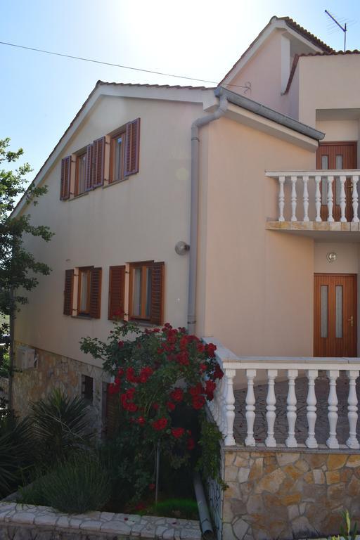 Apartments Nice View Krk Town Dış mekan fotoğraf